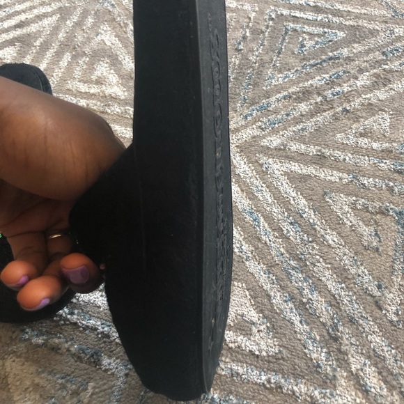 Slippers - Picture 5 of 5